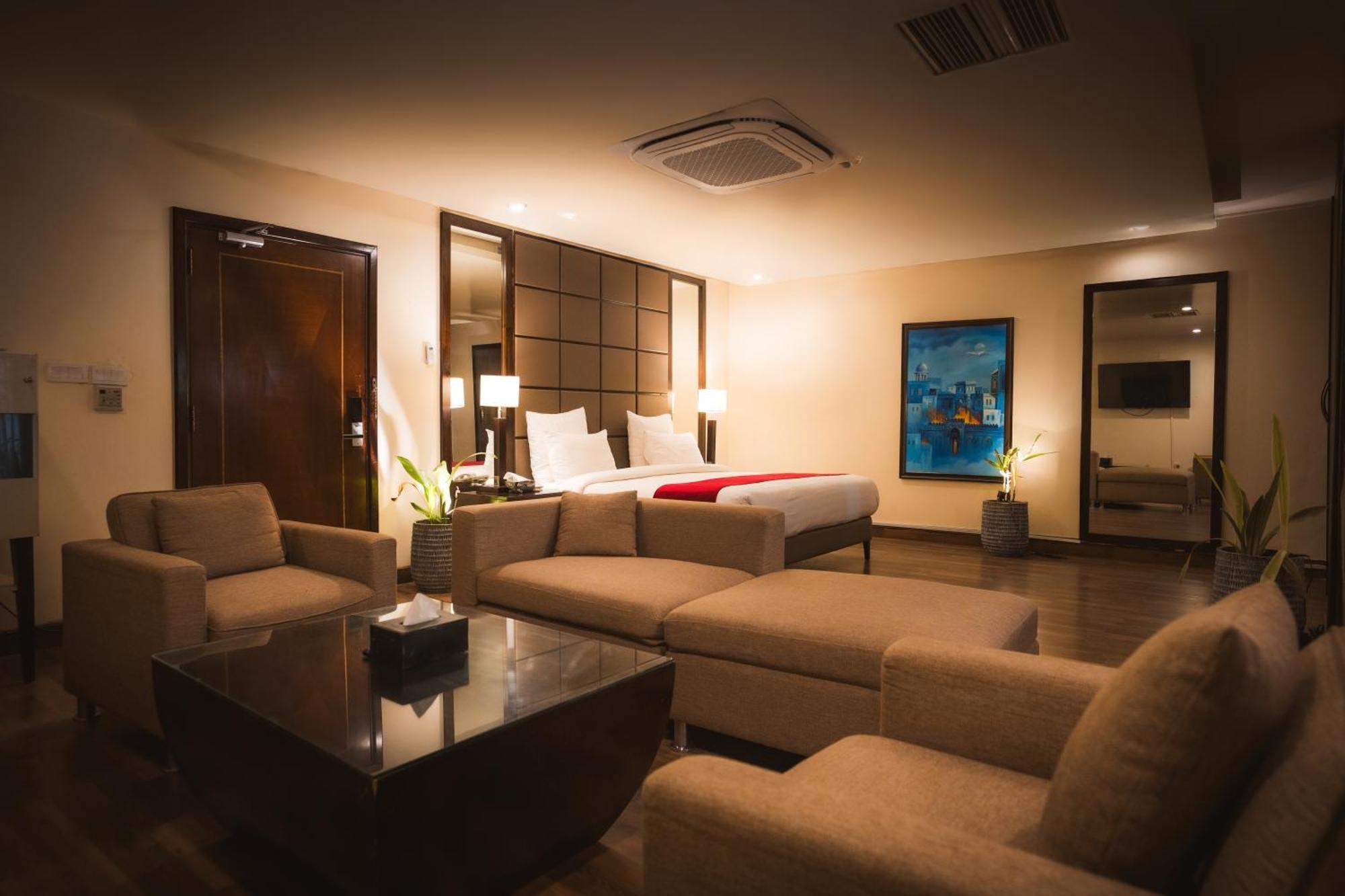 Rockville House Managed & Operated By Serai Boutique Hotels And Resorts イスラマバード エクステリア 写真